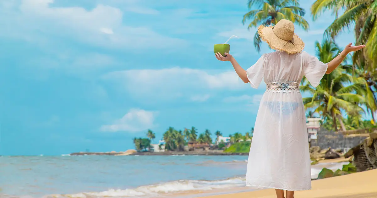 Negombo beach moment